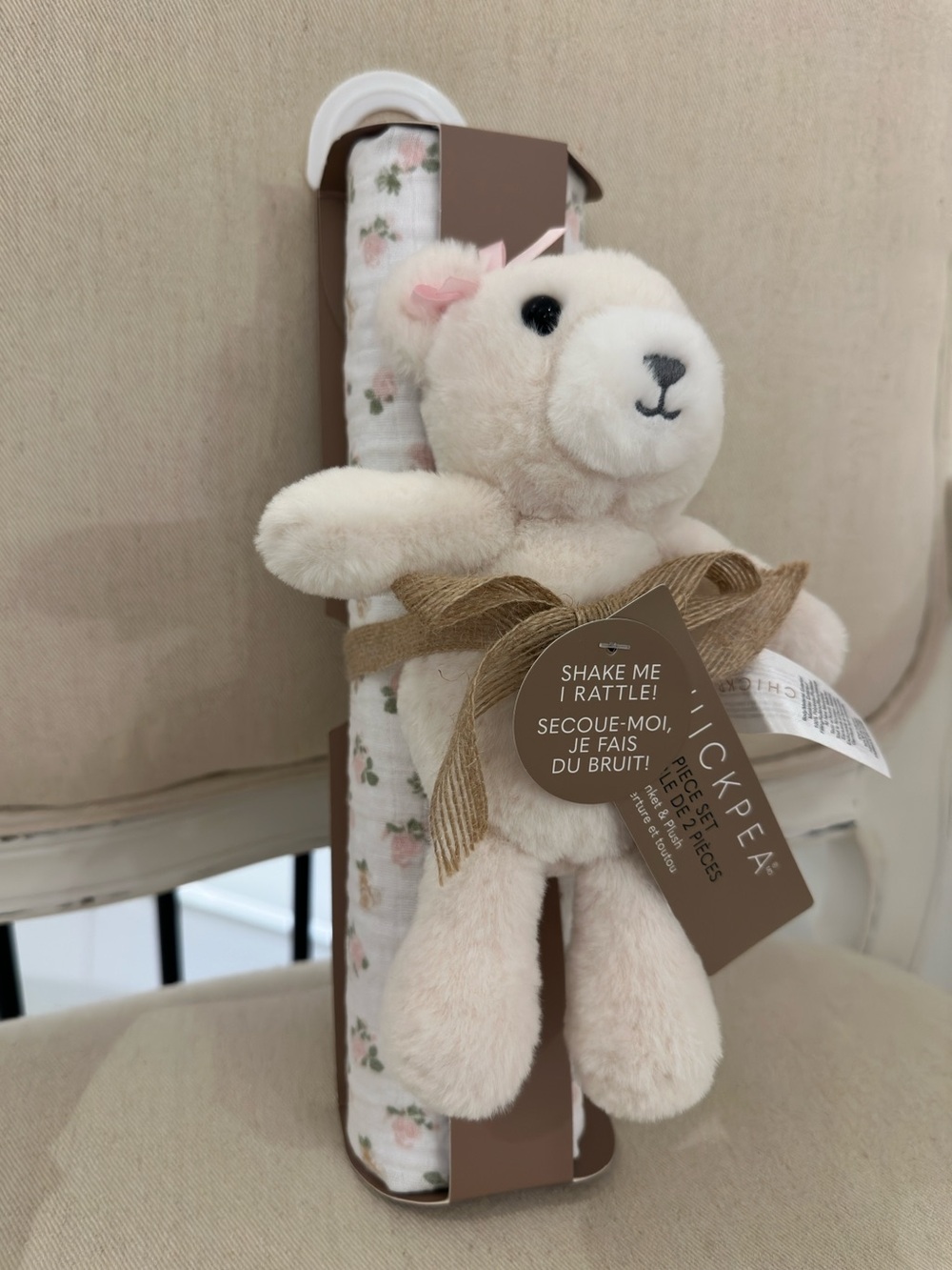 🤍 NWT Plush Ivory Teddy Bear Rattle Baby Toy with Muslin Cotton Floral Swaddle